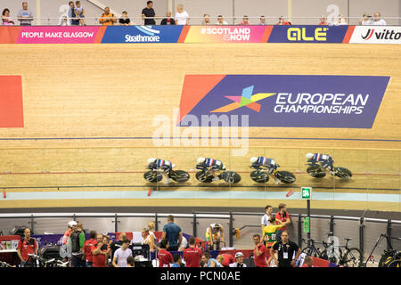 Glasgow, Schottland, Großbritannien. 3. August 2018. Frankreich konkurriert in die Frauen streben nähere Bestimmung, während Tag 2 des Glasgow Europameisterschaften 2018 im Sir Chris Hoy Velodrome. Iain McGuinness/Alamy leben Nachrichten Stockfoto