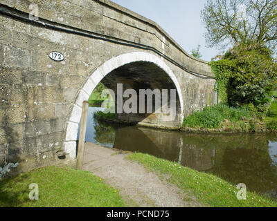 Brücke 172 Leeds Liverpool Canal Skipton Großbritannien in der Nähe von Skipton Stockfoto