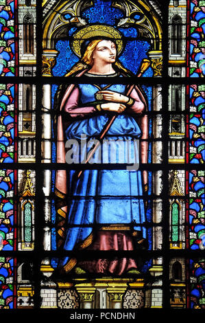 Saint Geneviève, Glasfenster in der Basilika St. Clotilde in Paris, Frankreich Stockfoto