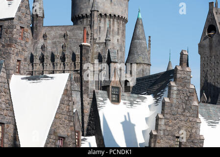 Los Angeles, Kalifornien, USA - 30. Juli 2018: Hogwarts Schloss, der Zauberer Welt von Harry Potter in den Universal Studios Hollywood in Los Angeles, CA Stockfoto
