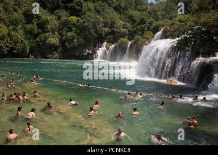 Krka Wasserfälle im Krka Nationalpark, in der Nähe von Split, Kroatien, am 24. Juli 2018. Stockfoto