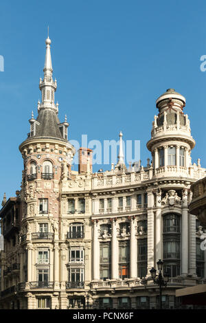 Madrid, Plaza de Canalejas, Casa de Allende, Regionalisme Architektur Stockfoto