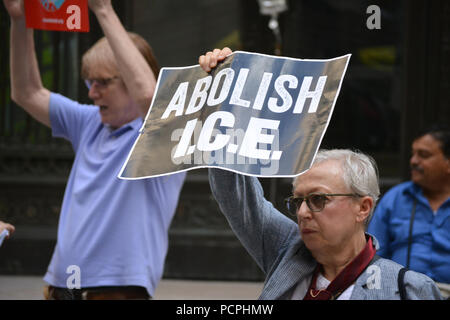 "Abschaffung der ICE' Rally an der Wall Street in Lower Manhattan. Stockfoto