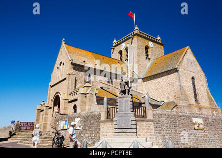 Die Kirche in Grandcamp-maisy, Normandie, Frankreich. Stockfoto