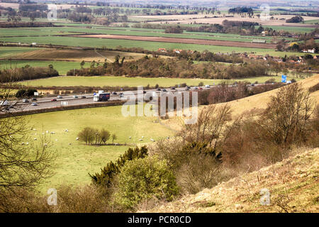 M40 gesehen von Aston Rowant Natur Park Stockfoto