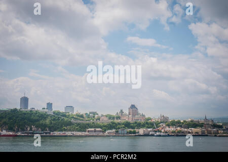 Blick auf die Stadt Quebec über von St Lawrence River Stockfoto