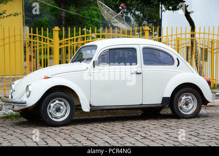 BRASIL - 12 Nov, 2014: Der VW-Käfer (offiziell der VW Typ 1, ist ein zwei-Tür, vier Pkw, hinten - Motor Wirtschaft Auto hergestellt und Stockfoto