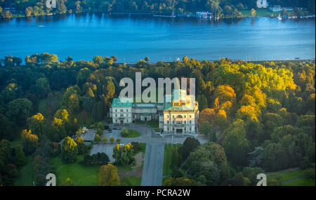 Die Villa Hügel in der Abendsonne, Essen, Ruhrgebiet, Nordrhein-Westfalen, Deutschland Stockfoto