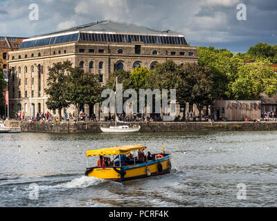 Arnolfini Bristol - Das Arnolfini Zentrum für zeitgenössische Kunst & Galerie an der Uferpromenade im Zentrum von Bristol. Gegründet 1961, verschoben auf Ihrer aktuellen Site 1975 Stockfoto