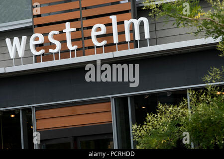 Ein logo Zeichen außerhalb einer West Elm-Store in Denver, Colorado, am 23. Juli 2018. Stockfoto