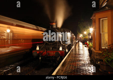 GWR 5164 wartet im Hampton Loade Station auf dem Severn Valley Railway am 21.9.12 Stockfoto
