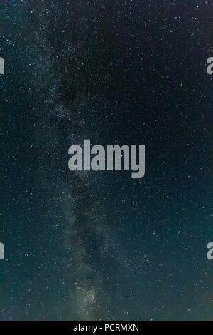 Milchstraße im August. Nur Himmel nur. Stockfoto