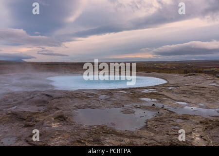 Geysir im Tal Haukadalur, südwestliche Island Stockfoto