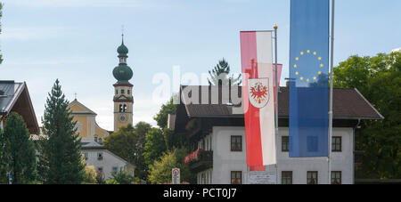 Österreich, Tirol, Alpbachtal, Reith im Alpbachtal, Ortsansicht. Stockfoto