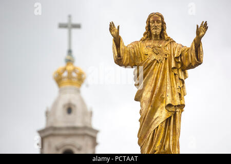 Jesus Abbildung über den Vorplatz der Basilika Antiga, Fatima, Santarem, Portugal, Europa Stockfoto