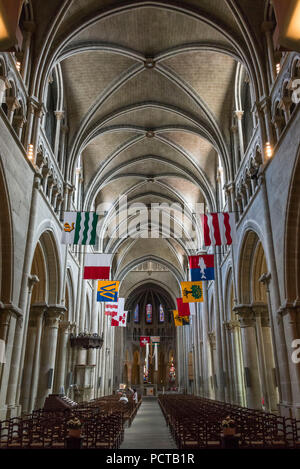 Kirchenschiff in der Kathedrale Notre Dame, Lausanne, Kanton Waadt, West Switzerland, Schweiz Stockfoto