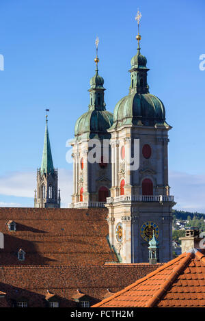 Blick auf die Stadt mit Abteikirche St. Gallus und Otmar, St. Gallen, Kanton St. Gallen, Schweiz Stockfoto