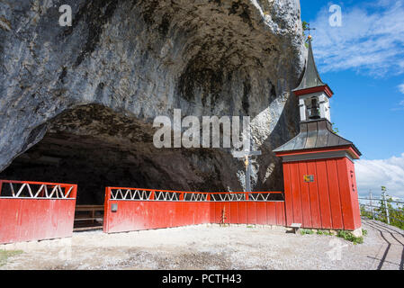 Kapelle Aescher-Wildkirchli, Alpstein, Kanton Appenzell, Schweiz Stockfoto