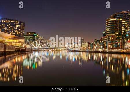 Seeleute Brücke (Seafarersbridge), den Fluss Yarra, Docklands, Waterfront, Melbourne, Victoria, Australien, Ozeanien Stockfoto
