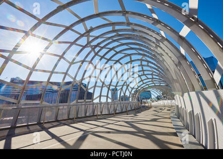 Spider Brücke (Webb stahl Fußgängerbrücke), Docklands, Docklands, Melbourne, Victoria, Australien, Ozeanien Stockfoto