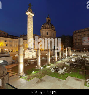 Das Forum Romanum (Foro di Trajano), Trajan Spalte, Santissimo Nome di Maria Kirche, Rom, Latium, Italien Stockfoto