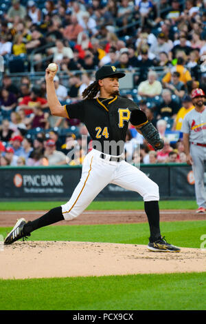 Pittsburgh, PA, USA. 3. August 2018. Chris Archer sein Debüt als ein Krug für die Pittsburgh Pirates am PNC Park, in einem Spiel gegen die St. Louis Cardinals. Die Piraten gewannen, 7-6. Credit: Amy Cicconi, Alamy leben Nachrichten Stockfoto