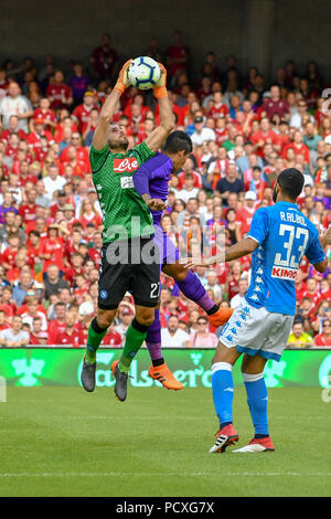 Dublin, Irland. 4 Aug, 2018. Orestis Karnezis fängt den Ball unter Druck während der Liverpool vs SSC Napoli vor Saisonbeginn freundlich im Aviva Stadium. Credit: Ben Ryan/SOPA Images/ZUMA Draht/Alamy leben Nachrichten Stockfoto