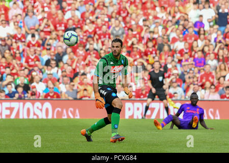 Dublin, Irland. 4 Aug, 2018. Ein Ziel ist es zählte Vergangenheit Orestis Karnezis während der Liverpool vs SSC Napoli vor Saisonbeginn freundlich im Aviva Stadium. Credit: Ben Ryan/SOPA Images/ZUMA Draht/Alamy leben Nachrichten Stockfoto