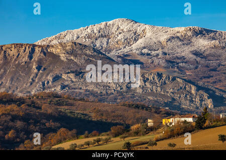 Gran Sasso Dorf, Abruzzen Stockfoto