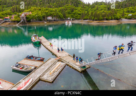 Danny J am Dock in Halibut Cove auf der Kenai Halbinsel über die Kachemak Bucht von Homer Alaska Stockfoto