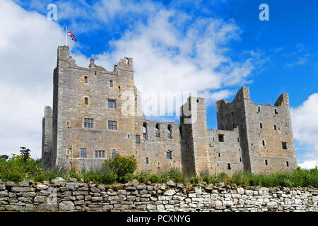 Bolton Castle in Wensleydale in den Yorkshire Dales entfernt, England war im 14. Jahrhundert gebaut. Stockfoto