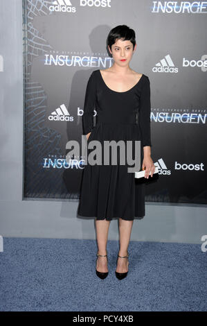 NEW YORK, NY - 16. März: Rosa Salazar besucht die "Divergente Reihe: Aufständische" New York Premiere im Ziegfeld Theatre am 16. März 2015 in New York City People: Rosa Salazar Stockfoto