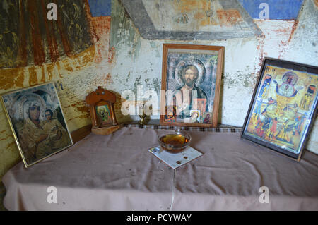 Symbole in der Heiligen Quelle von Arapovski Kloster "St. Nedelja" Stockfoto