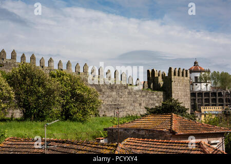 Muralha Fernandina, Stadtmauer, Porto, Portugal Stockfoto