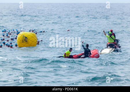 Schwimmen - Kreuz in Bajamar Gemeinde. Insel Teneriffa Stockfoto