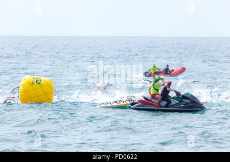 Schwimmen - Kreuz in Bajamar Gemeinde. Insel Teneriffa Stockfoto