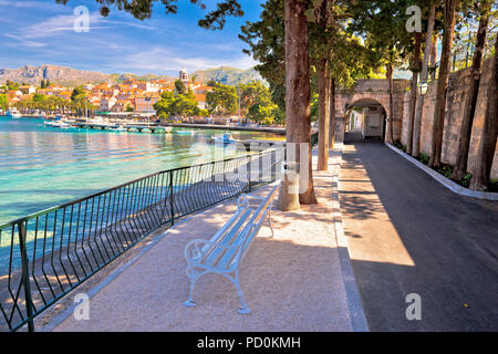 Türkis Waterfront von Cavtat, Stadt im Süden von Dalmatien, Kroatien Stockfoto