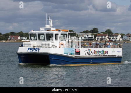 Mudeford Fuß Passagier Fähre nach Hengistbury Head, Christchurch, Dorset, England Stockfoto