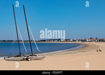 Der Strand in Chatelaillon Plage in der Nähe von La Rochelle, im Département Charente-Maritime Abteilung des Südwesten Frankreichs. Stockfoto