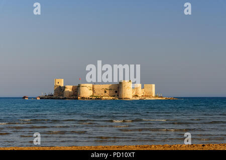 Von Maiden Castle, Kiz Kalesi im Mittelmeer. Mersin Türkei Stockfoto