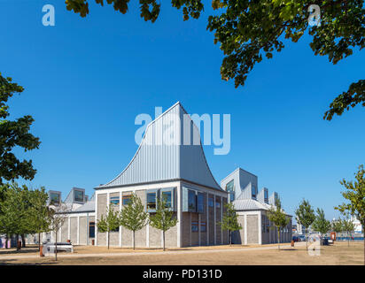 Das utzon Center in Aalborg, Dänemark. Das Gebäude wurde 2008 vom dänischen Architekten Jørn Utzon entworfen, das berühmt das Sydney Opera House. Stockfoto