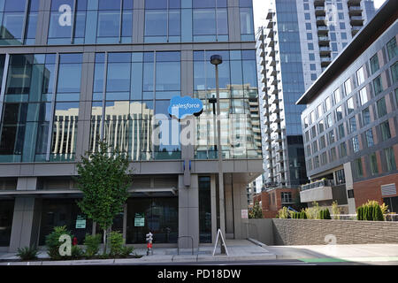 Salesforce Gebäude in der Innenstadt von Bellevue Washington, USA Stockfoto