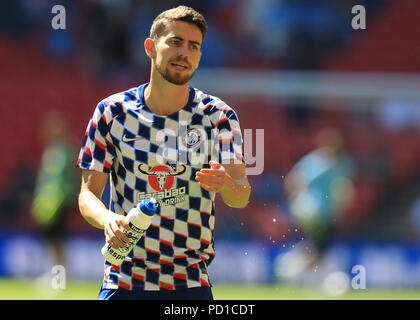 Wembley Stadion, London, UK. 5 Aug, 2018. FA Community Shield, Chelsea gegen Manchester City; Jorginho von Chelsea in der Aufwärmphase Credit: Aktion plus Sport/Alamy leben Nachrichten Stockfoto