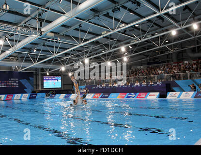 Glasgow, UK. 5. August 2018. Europäische Meisterschaften Synchronschwimmen Scotstoun. Kombination sich Routine durch die Ukraine gewonnen, während Team GBR 7. beendete. Allgemeine Schüsse und Podium. Kredit Alan Oliver/Alamy leben Nachrichten Stockfoto