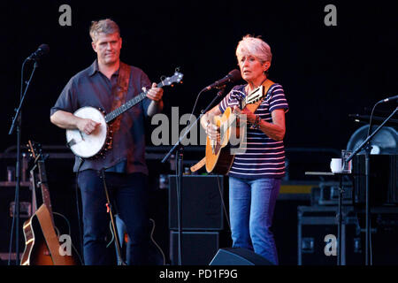 Köln, Deutschland. 03 Aug, 2018. Joan Baez live auf dem Roncalliplatz. Köln, 03.08.2018 | Verwendung der weltweiten Kredit: dpa/Alamy leben Nachrichten Stockfoto