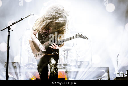 Austin, Texas, USA. 3 Aug, 2018. CLAUDIO SANCHEZ, Sänger und Gitarrist von Coheed und Cambria, führt auf dem Austin 360 Amphitheater in Austin, TX. Credit: Alicia Armijo/ZUMA Draht/Alamy leben Nachrichten Stockfoto