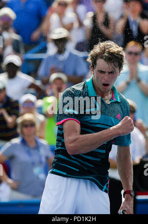 August 5, 2018: Alexander Zverev feiert seinen Sieg nach dem Finale der Citi Open Tennis Spiel in Rock Creek Park in Washington DC. Justin Cooper/CSM Stockfoto