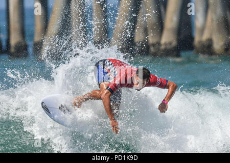 Huntington Beach, Kalifornien, USA. 2 Aug, 2018. RAMZI BOUKHIAM konkurriert in der dritten Runde von Vans US Open in Huntington Beach, Kalifornien. Credit: Amy Sanderson/ZUMA Draht/Alamy leben Nachrichten Stockfoto