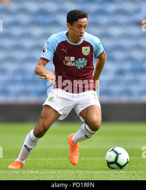 Burnley ist Dwight McNeil in Aktion während der Saison Testspiel in Turf Moor, Burnley. PRESS ASSOCIATION Foto. Bild Datum: Sonntag, den 5. August 2018. Siehe PA-Geschichte Fußball Burnley. Photo Credit: Anthony Devlin/PA-Kabel. Einschränkungen: EDITORIAL NUR VERWENDEN Keine Verwendung mit nicht autorisierten Audio-, Video-, Daten-, Spielpläne, Verein/liga Logos oder "live" Dienstleistungen. On-line-in-Verwendung auf 75 Bilder beschränkt, kein Video-Emulation. Keine Verwendung in Wetten, Spiele oder einzelne Verein/Liga/player Publikationen. Stockfoto