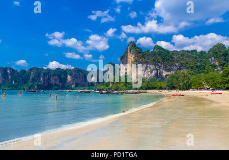 Sommerurlaub in Railay Strand von Thailand, Krabi Region. Stockfoto